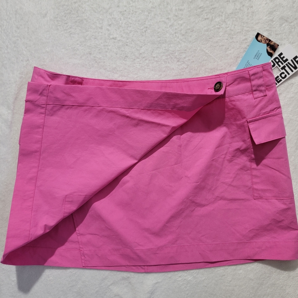 NWT Future Collective Gabriella Karefa-Johnson Hot Pink Wrap Mini Skirt Size 16 - Picture 2 of 9